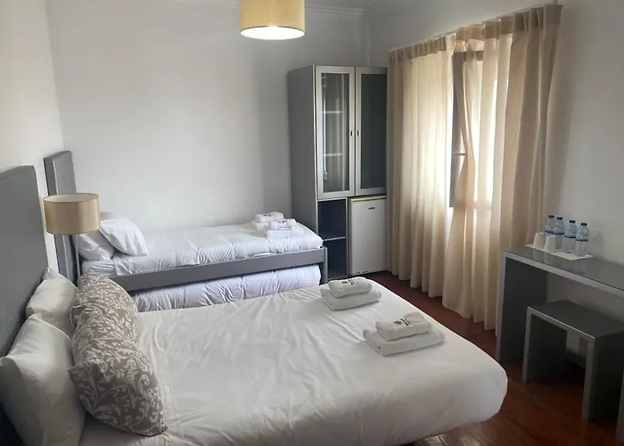 Residencia Maciel Panzió Peniche