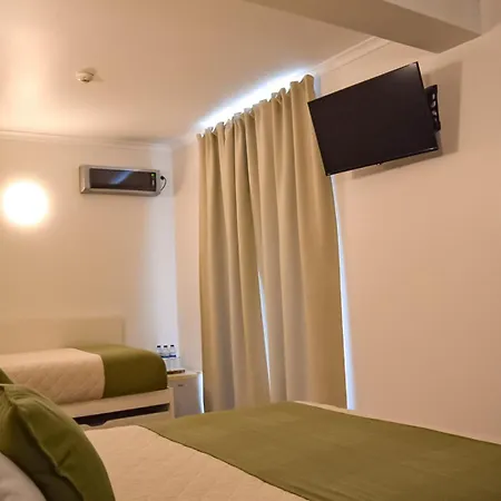 Residencia Maciel Bed & Breakfast Peniche