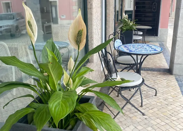 Residencia Maciel Bed & Breakfast Peniche